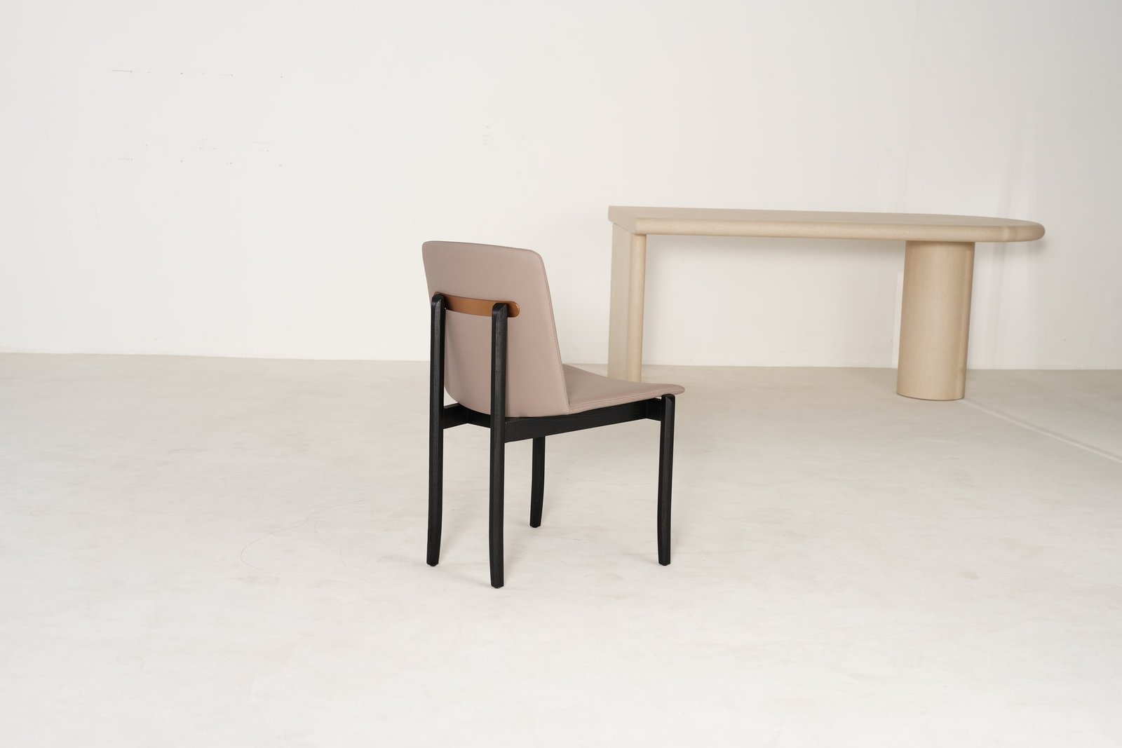 Backrest Wood Leather Fabric Dining Chair B938A