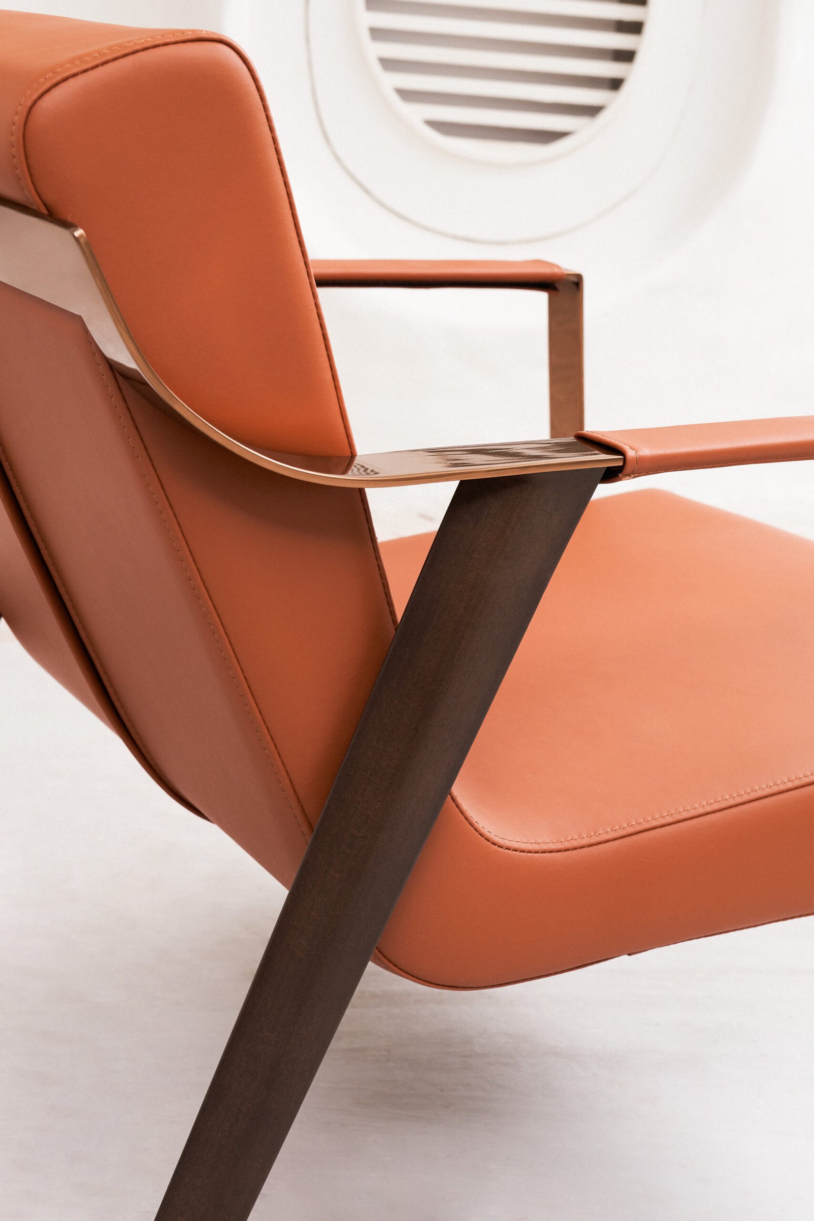 Classic Design Leather Accent Chair B901