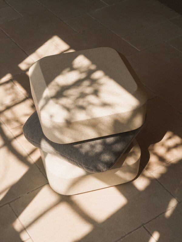 Multi-Functional 360 Rotating Swivel Side Table B959