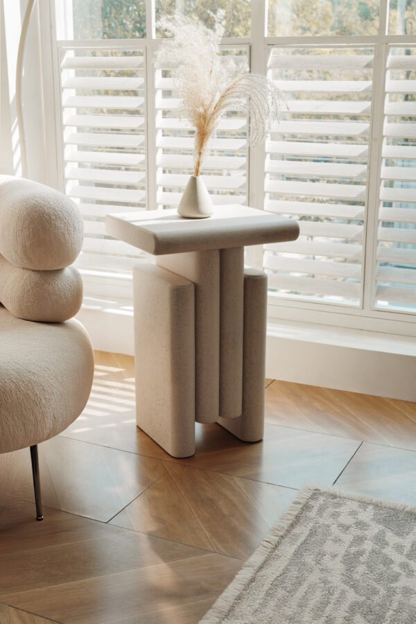 4455 Geometric Books Side Table C284