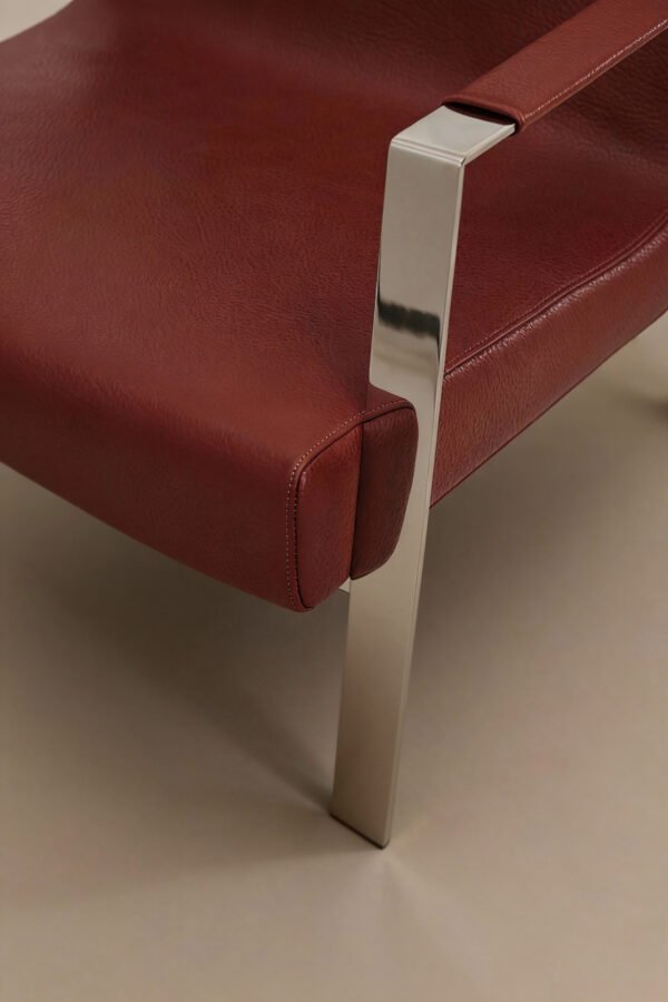 Classic Design Leather Accent Chair B901