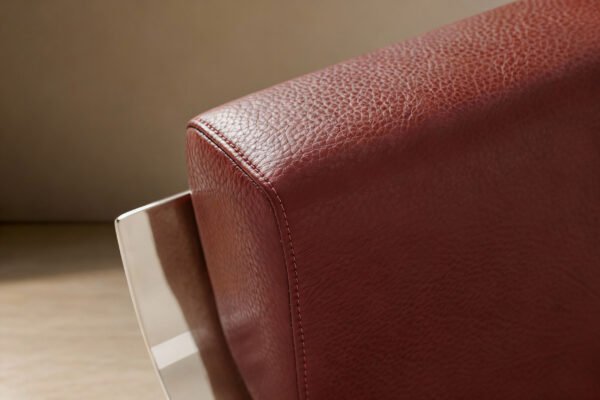 Classic Design Leather Accent Chair B901