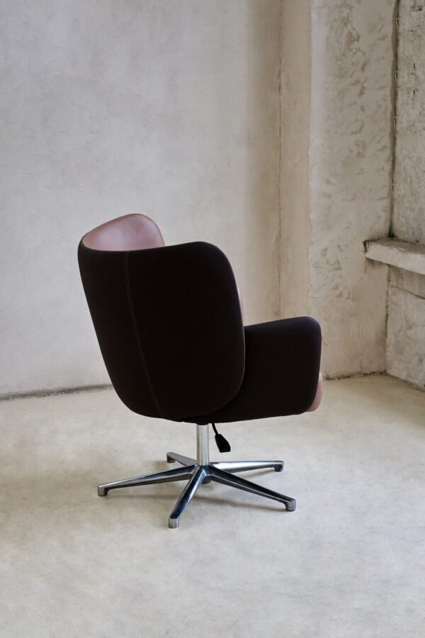 B927 (9) Clam shell Leisure Offical Chair B927