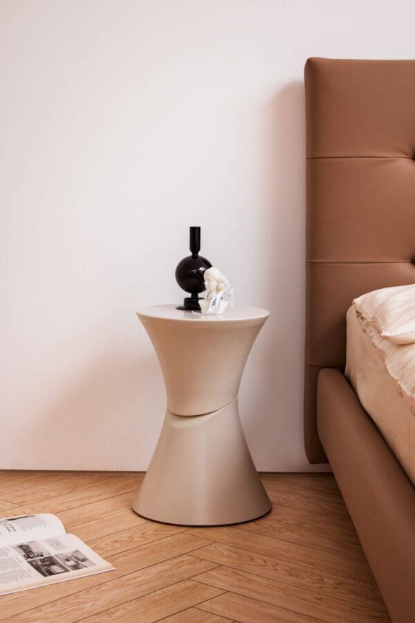 Stylish Hourglass Design Side Table C180