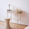 Oval Elegant Fashion Makeup Table HE6284