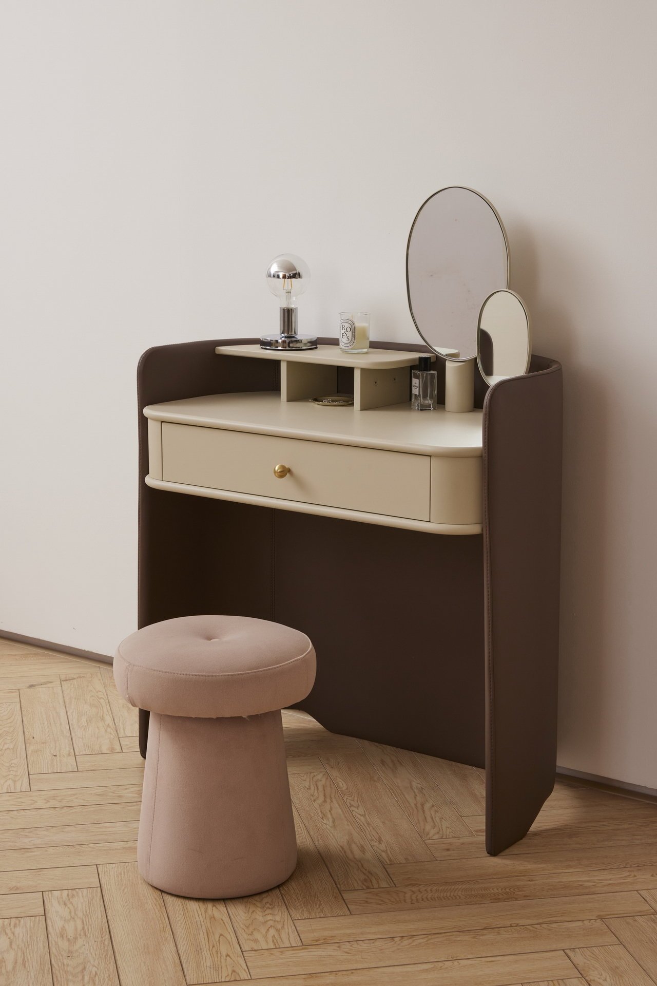  Luxury Modern Leather Cover Elegant Makeup Table HE6280