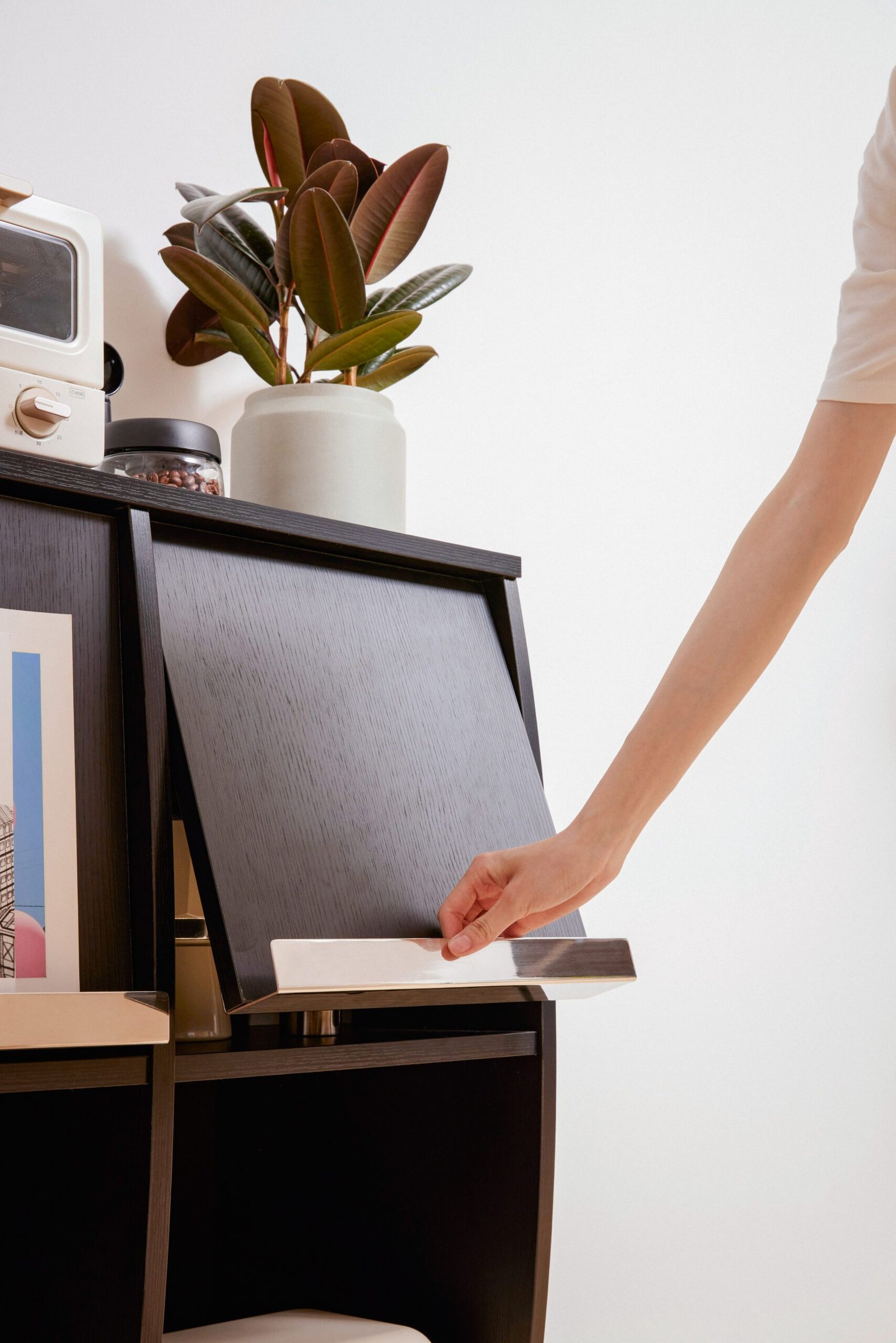 Minimalist Multi-Functional Wooden Storage Cabinet HE3709