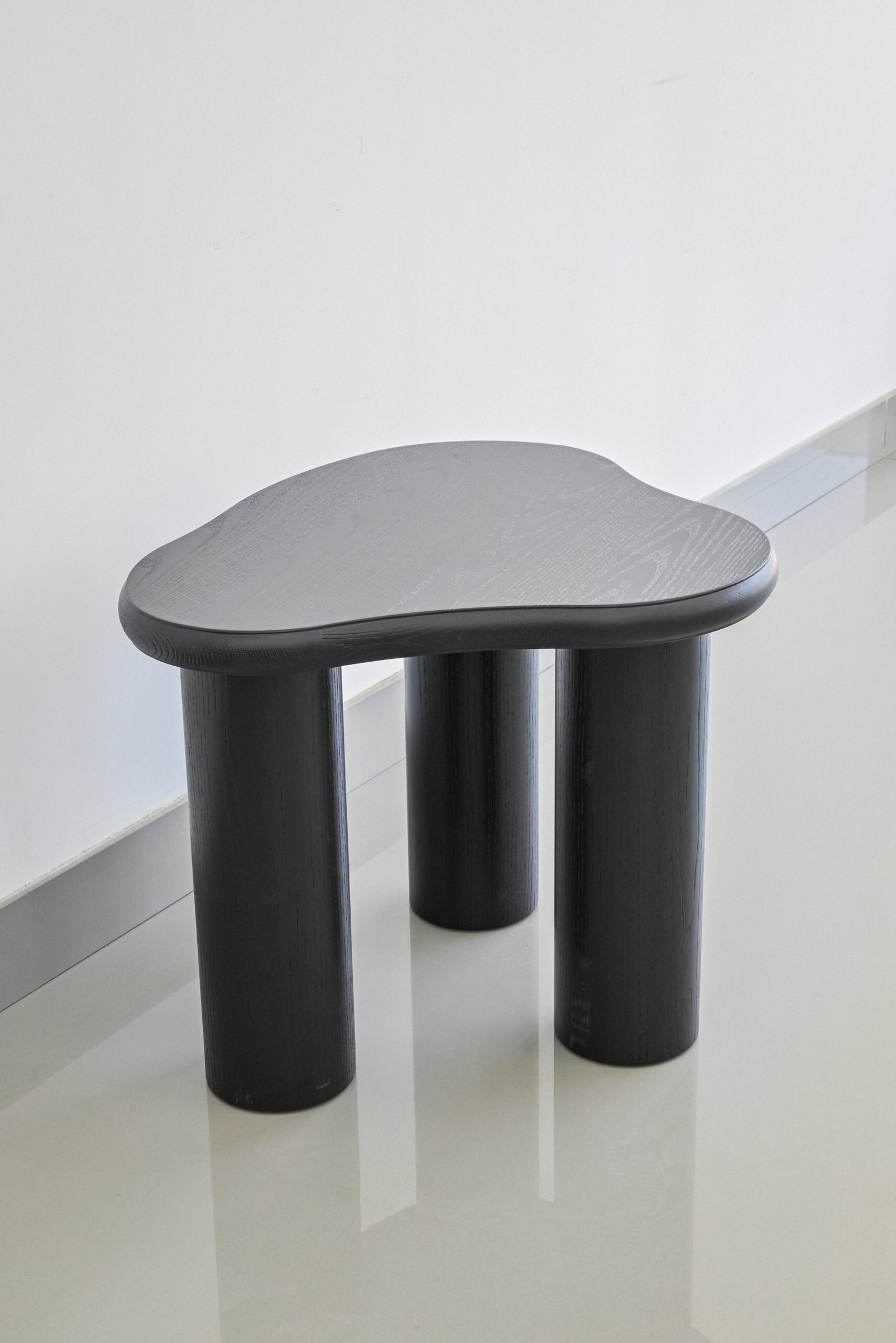 Minimalist Irregular Special Cloud Shape Coffee Table C294