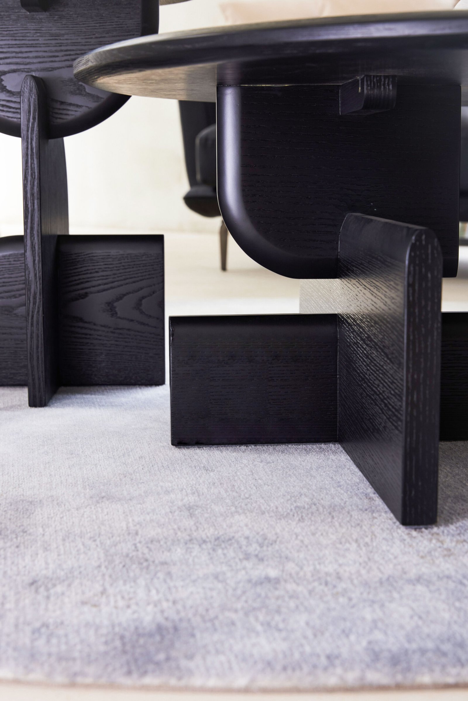 Unique Nordic Style Round Coffee Table Set C290