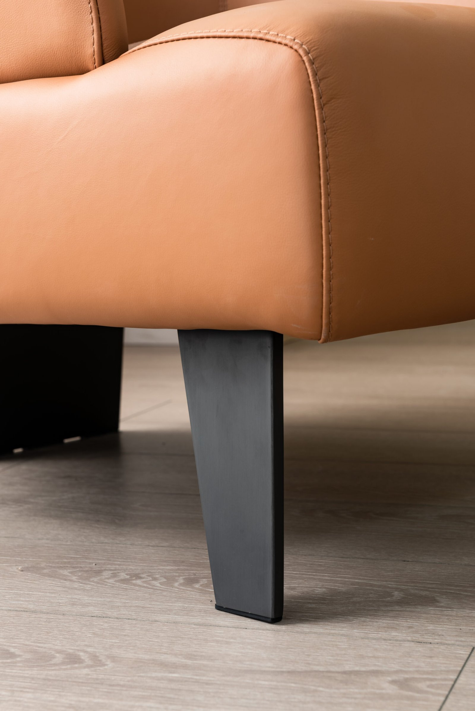 Leather Fabric Arm Leisure Chair ST-102