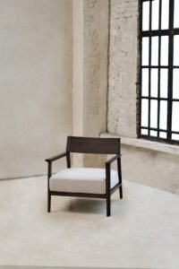 Fabric Solid Wooden Frame Single Lounge Chair B906(A)