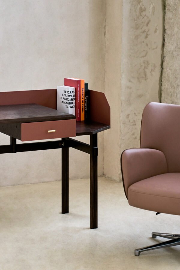 2020.05.08家具7046 Nordic Style Simple Wooden Office Desk HE5652