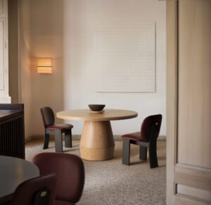 Mushroom Shaped Round Dining Table A974