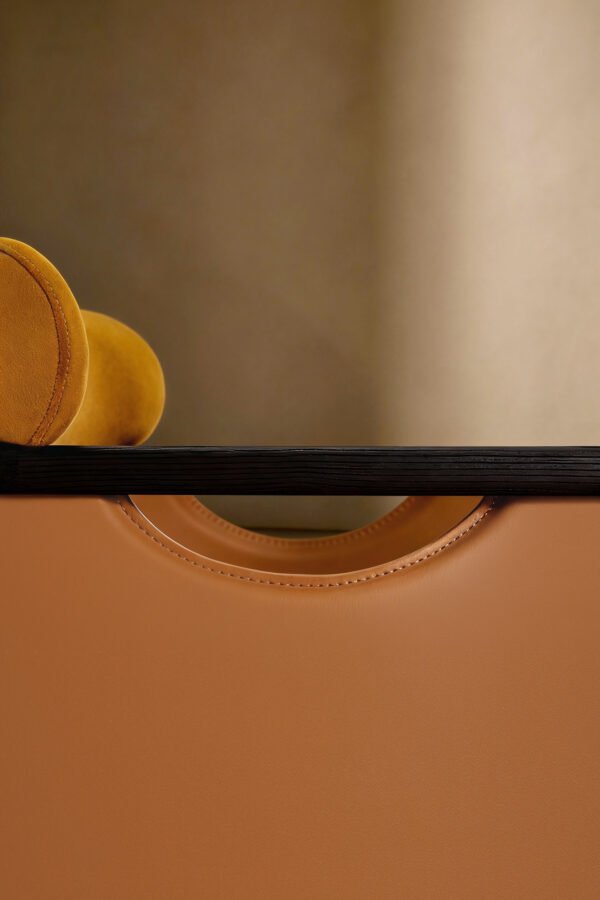 Luxury Modern Armchair Nordic Solid Wood Dining Chair B961