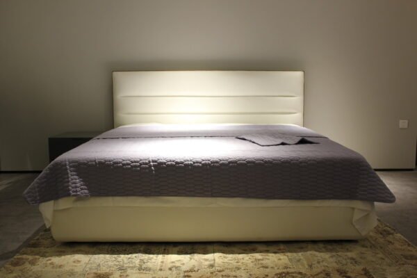 HE6565KL (3) Modern Design Storage Leather Upholstered Bed HE6565KL