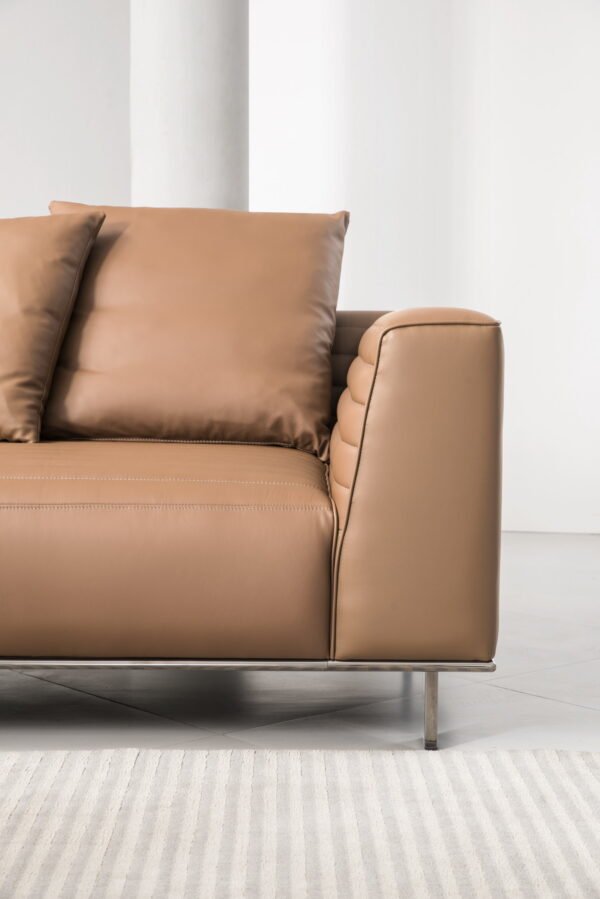 UN007 细节05 Nordic Italian Genuine Leather Sofa UN007
