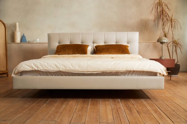 WHLX0381-1 Modern Light Luxury Double Suspended Bed HE6585