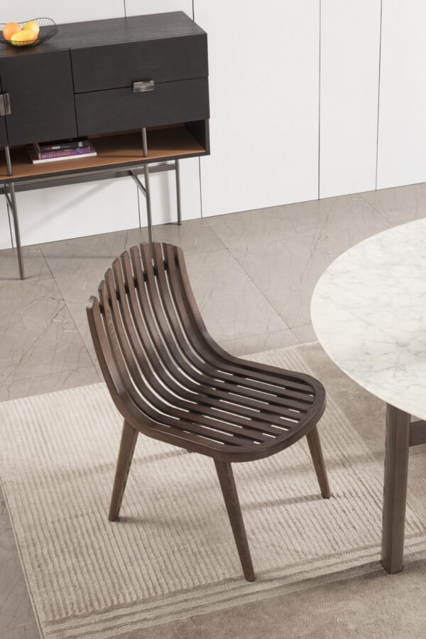B933 (4) Low Back Soild Wood Dining Chair B933