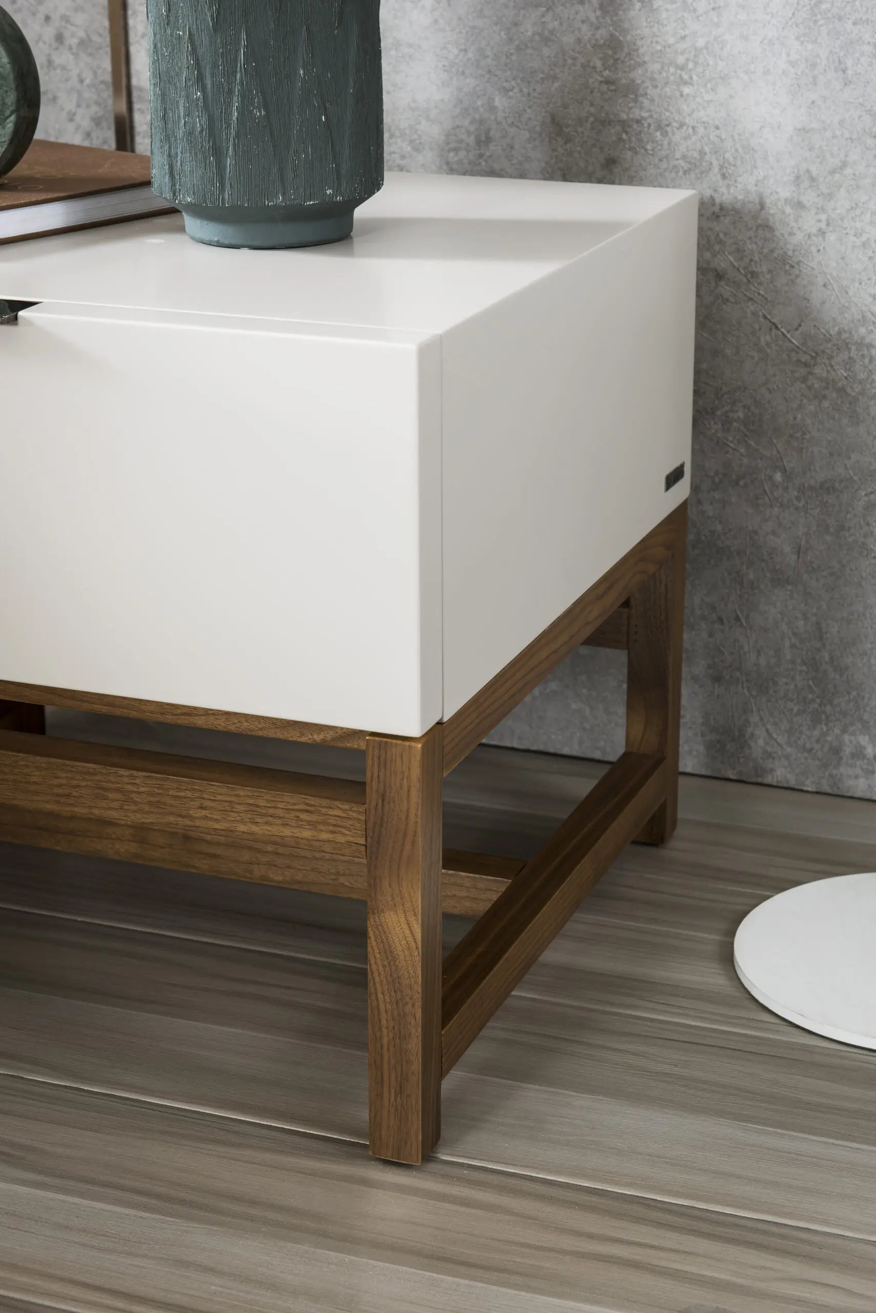 Nordic Wooden Bedside Table HE6210B