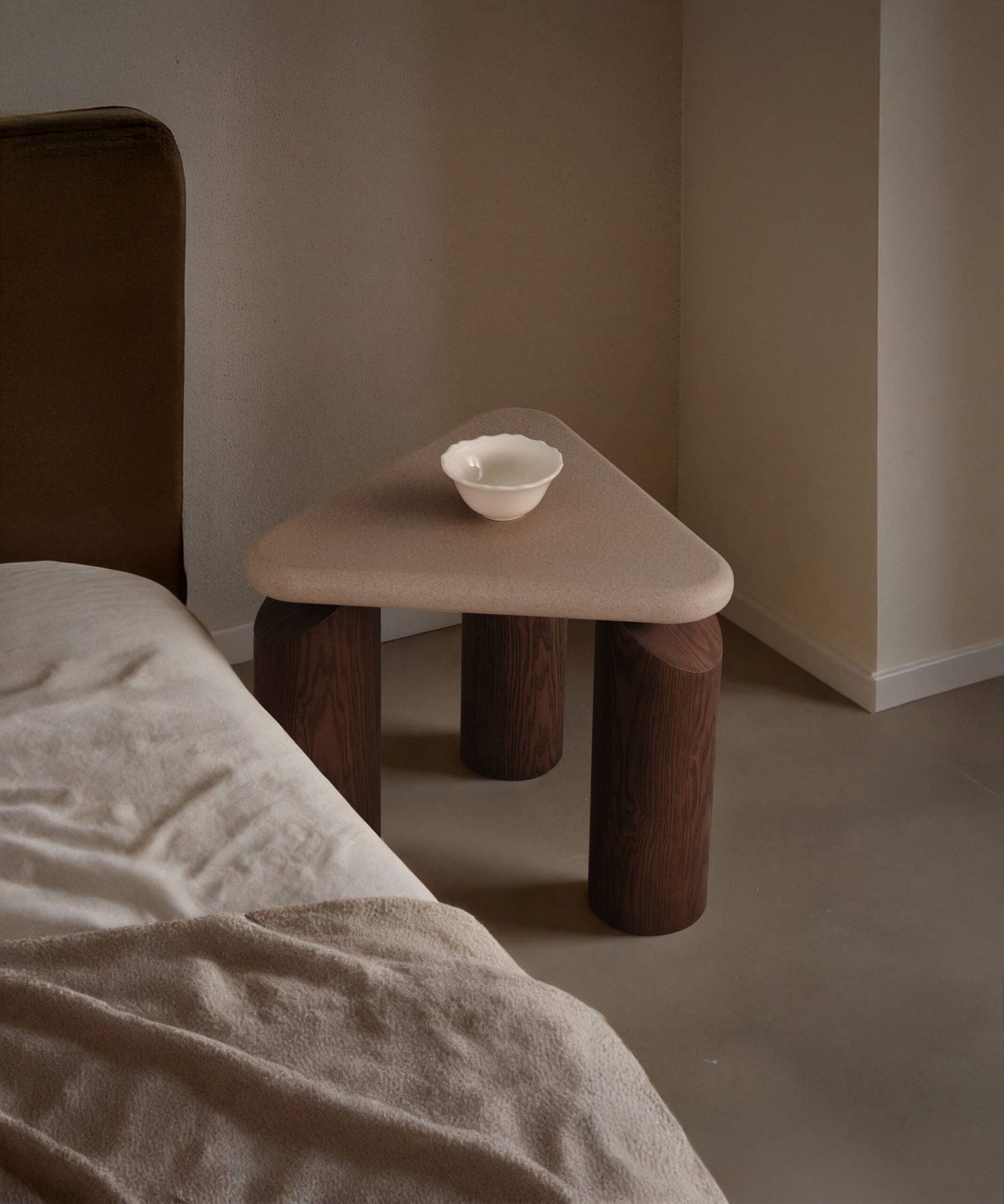 Mineral Coating Sidetable C317